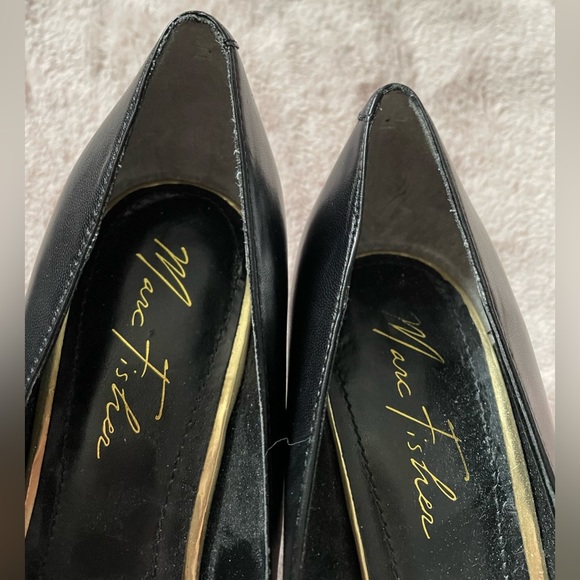 Black Marc Fisher heels - Picture 5 of 8